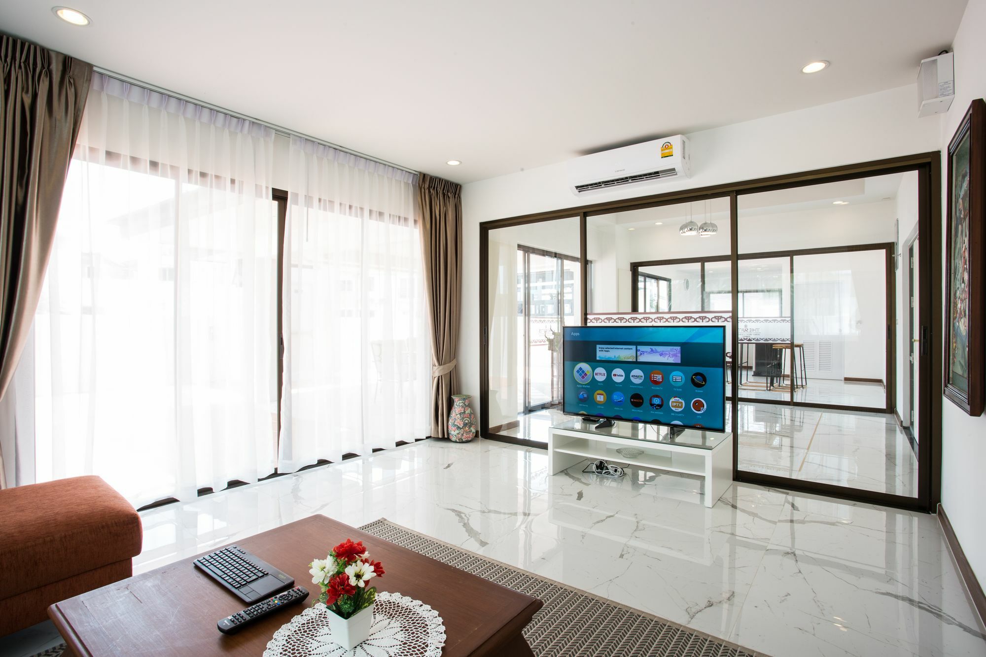 The Suites Apartment & Residence Patong Exterior foto
